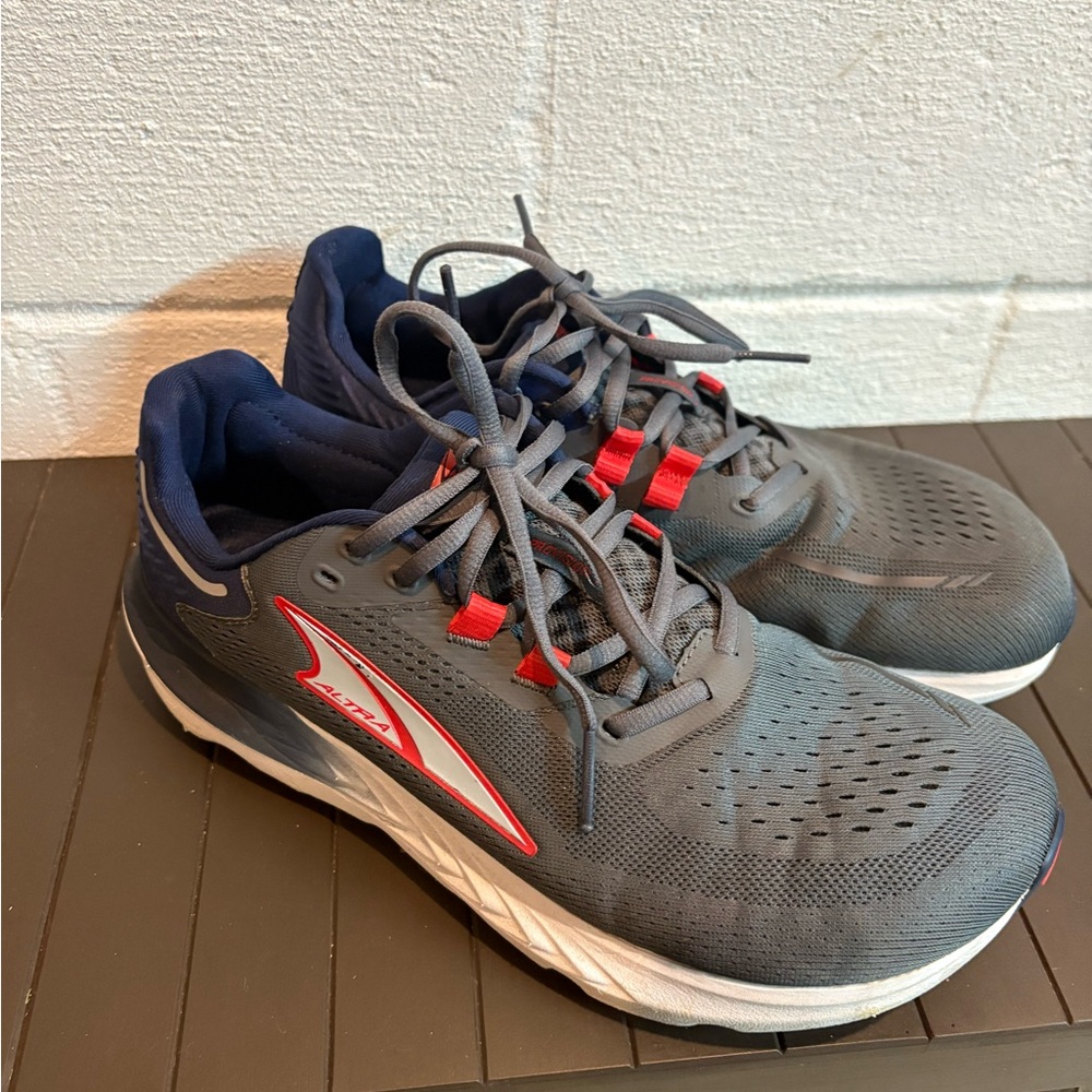 Altra Provision 7